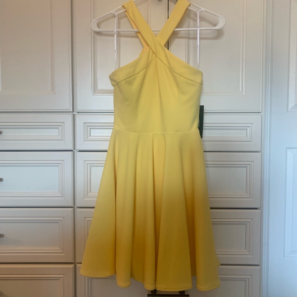 Cute and flirty dress!